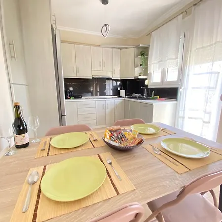 Olymp Family Apartment Katerini